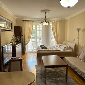 https://apartment-julia-in-the-center-of-karlovy-vary.karlovyvary-hotels.com