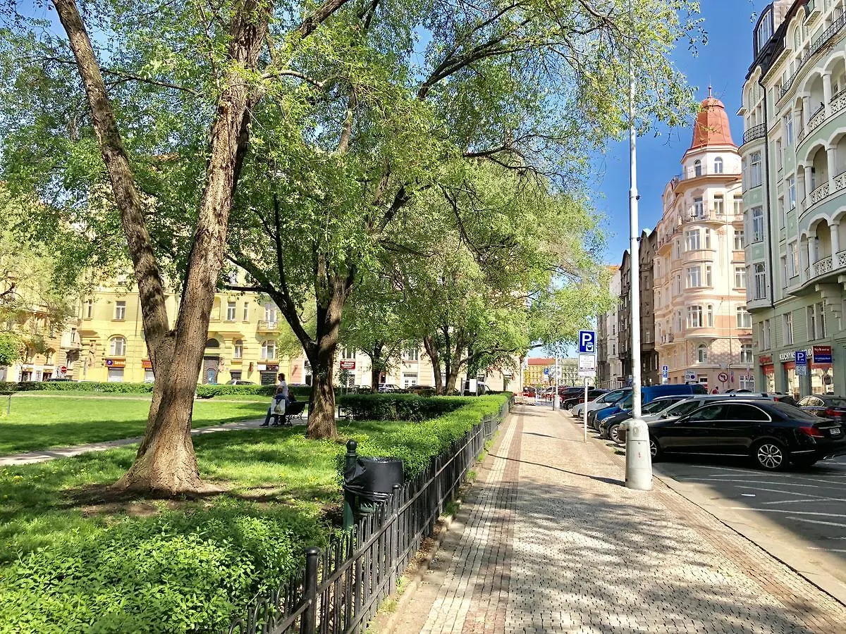 Ce Apartment Prague Castle